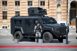 Sarajevska policija se pojačava sa još dva oklopna vozila