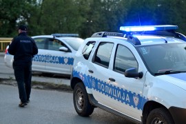 Prijetio nožem u ugostiteljskom objektu, pa ukrao novac