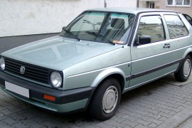 Golf 2 "pojela" rđa: Majstor našao urnebesan način da ga popravi ...