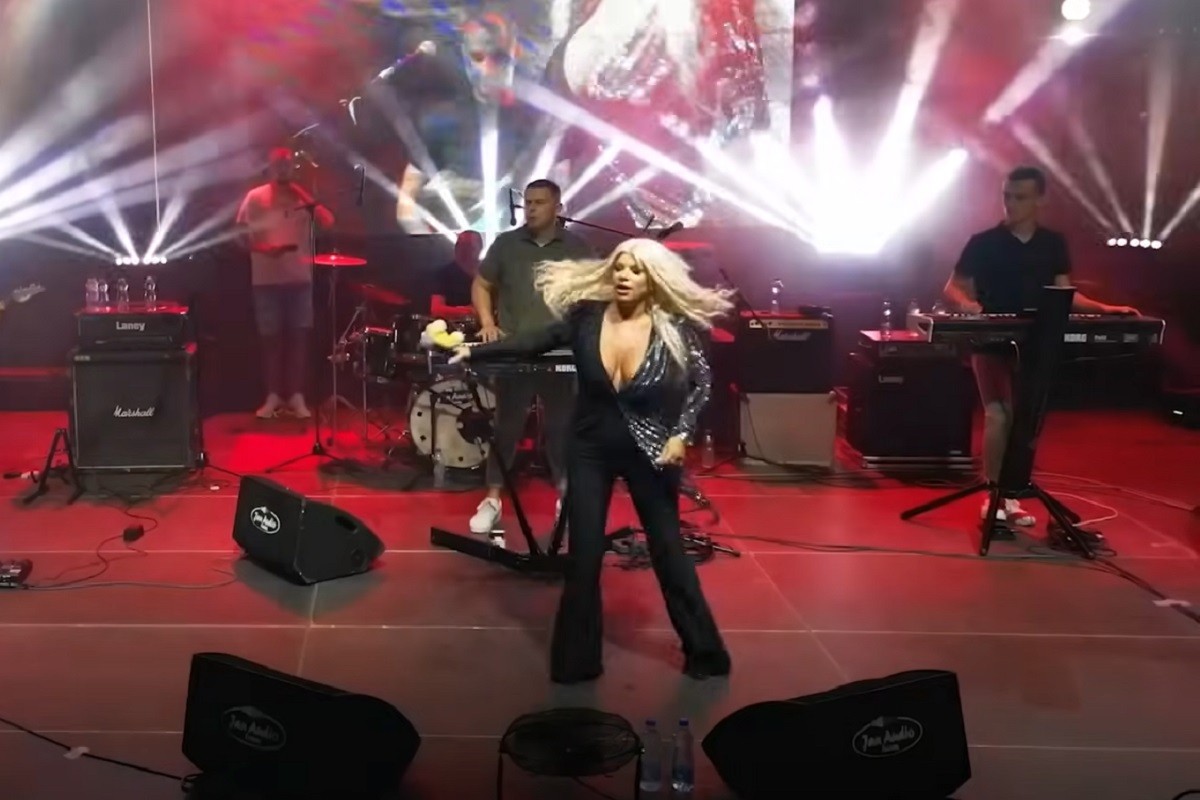 Dara Bubamara: Za prvog muža sam se udala da me ne bi hapsili