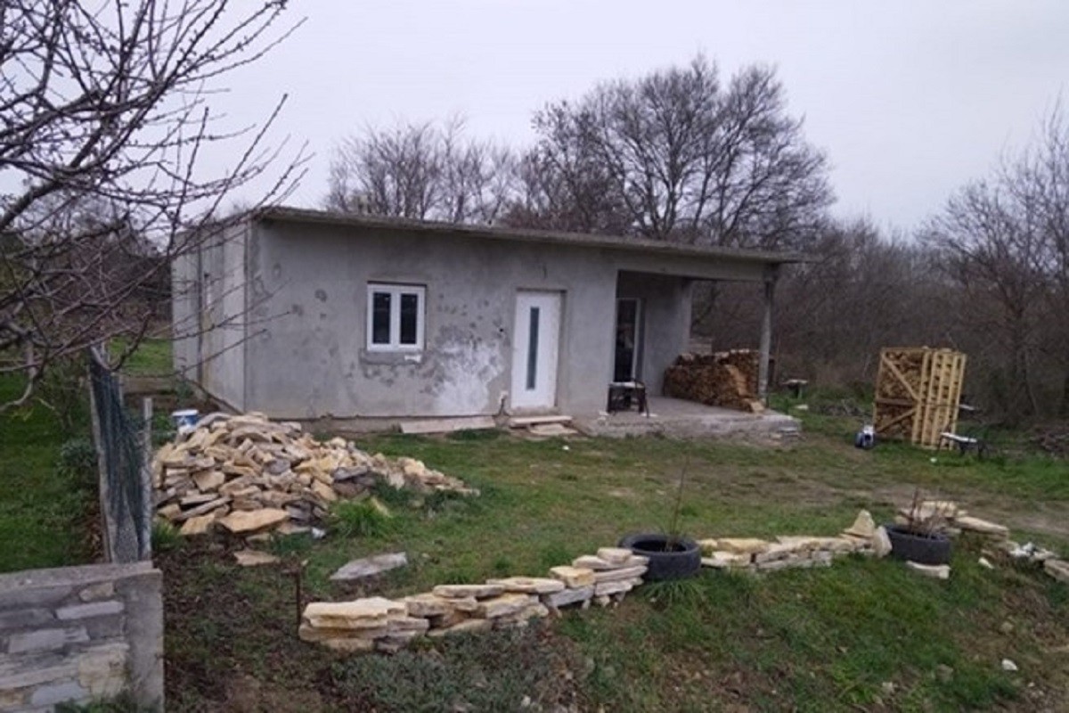 Komšinica troje stradalih kod Benkovca: Valjda su se tu htjeli preseliti