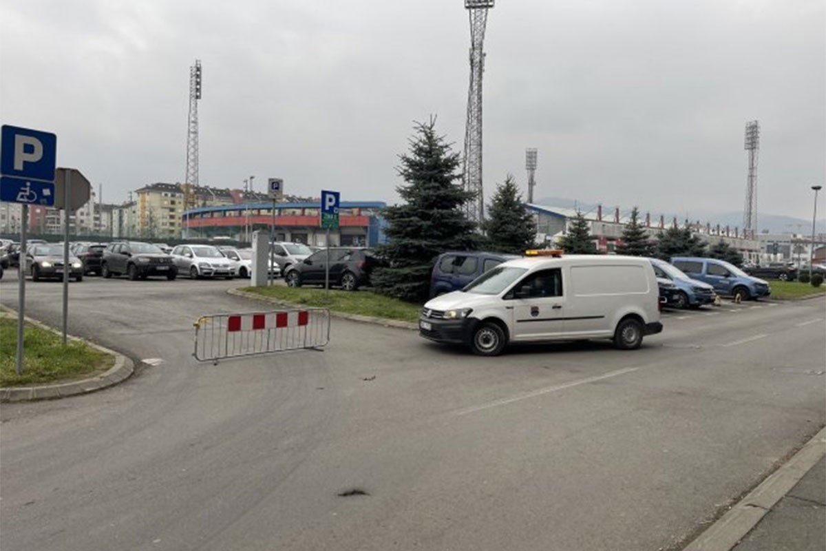 Stanivuković zatvorio parking kod Vlade Srpske