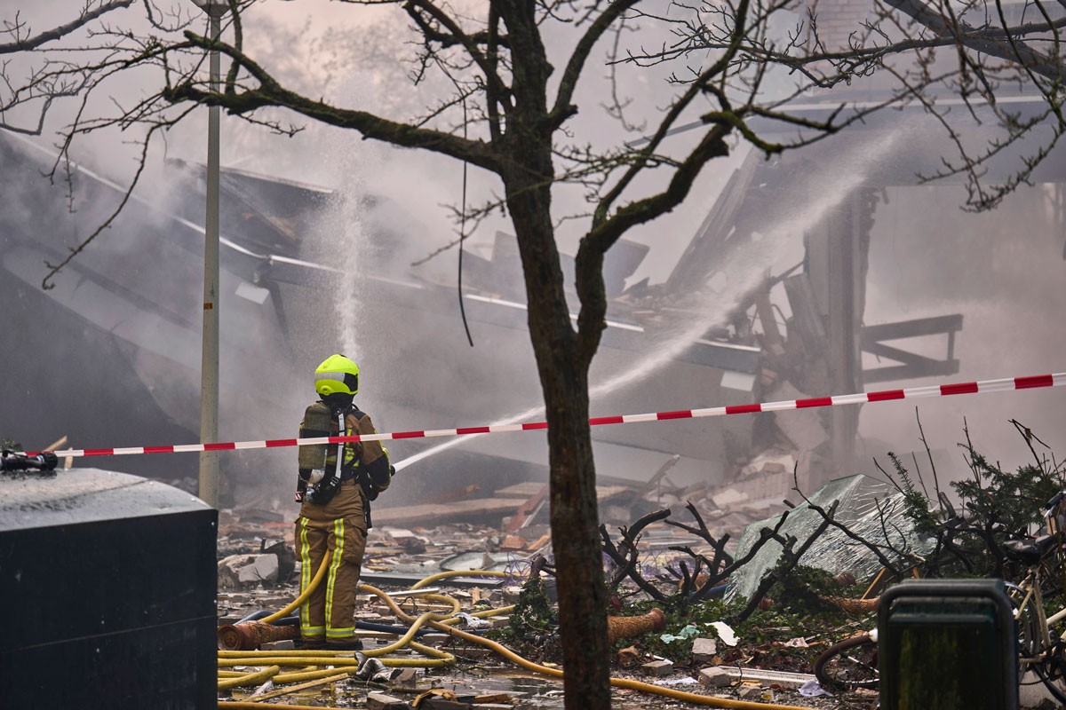 Eksplozija u Hagu, ljudi zarobljeni u ruševinama