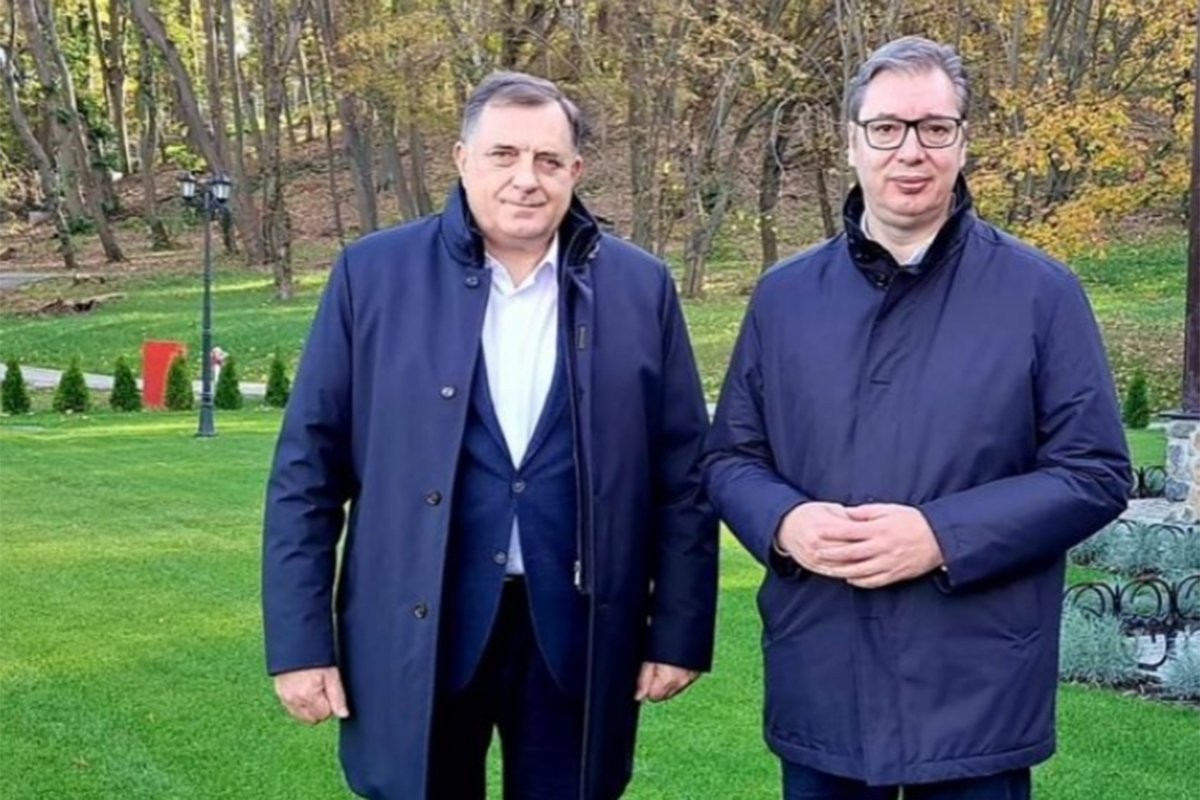 Vučić poželio Dodiku brz oporavak (FOTO)