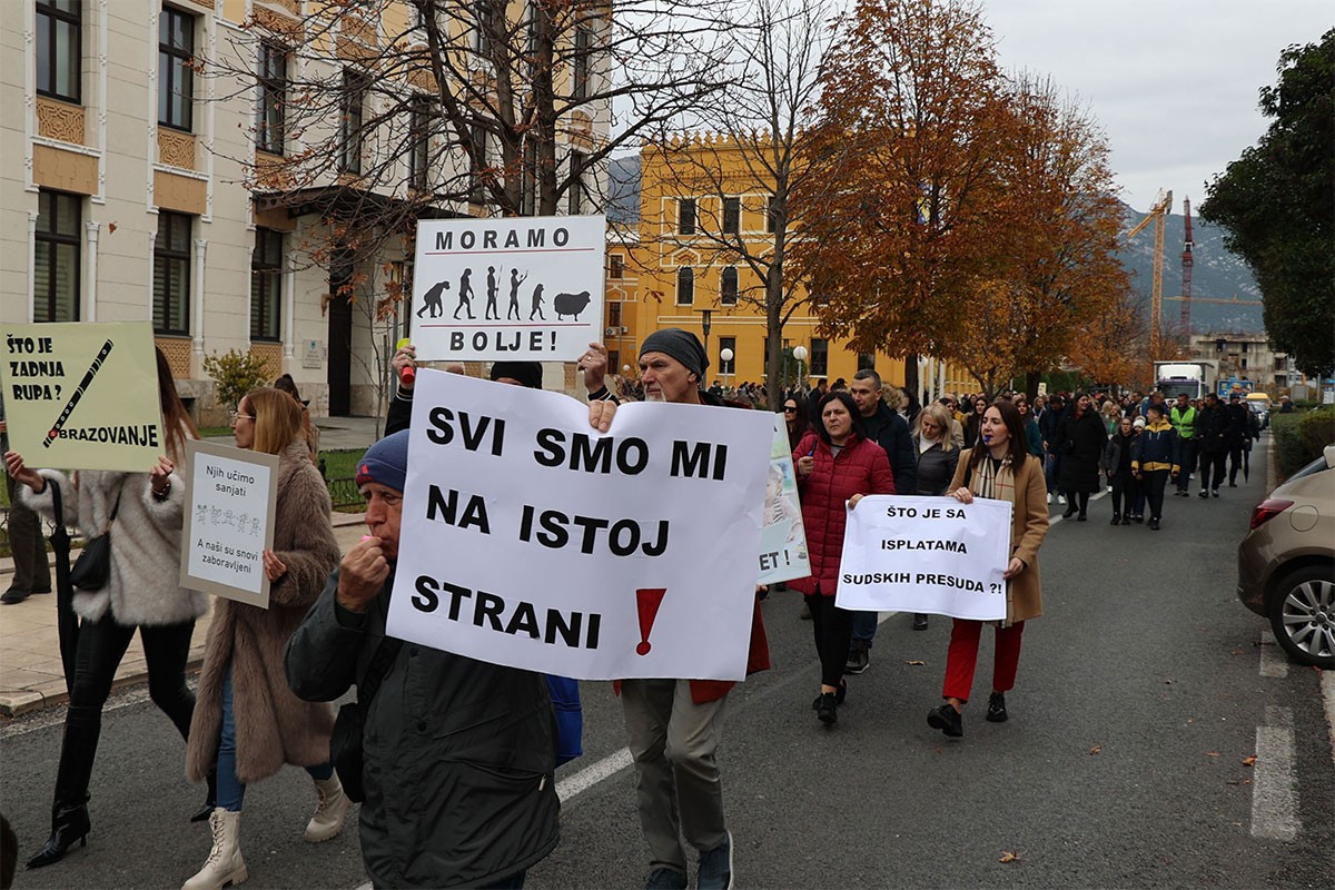 Prosvjetari ponovo na ulicama