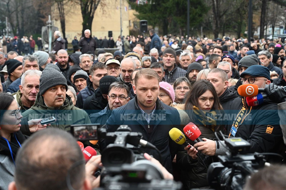 Stanivuković: Policija presrela Bijeljince koji su trebali doći u Banjaluku (FOTO)