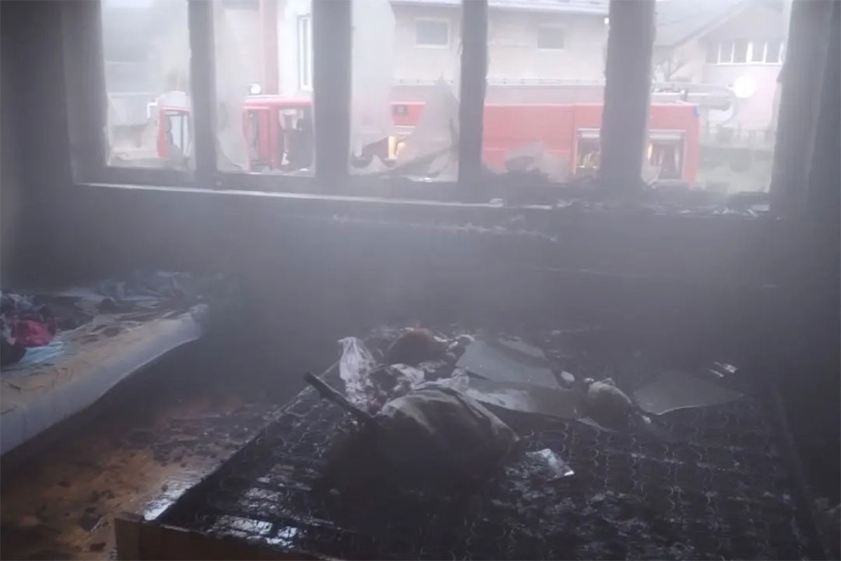 Gorio stan u Prijedoru (FOTO, VIDEO)