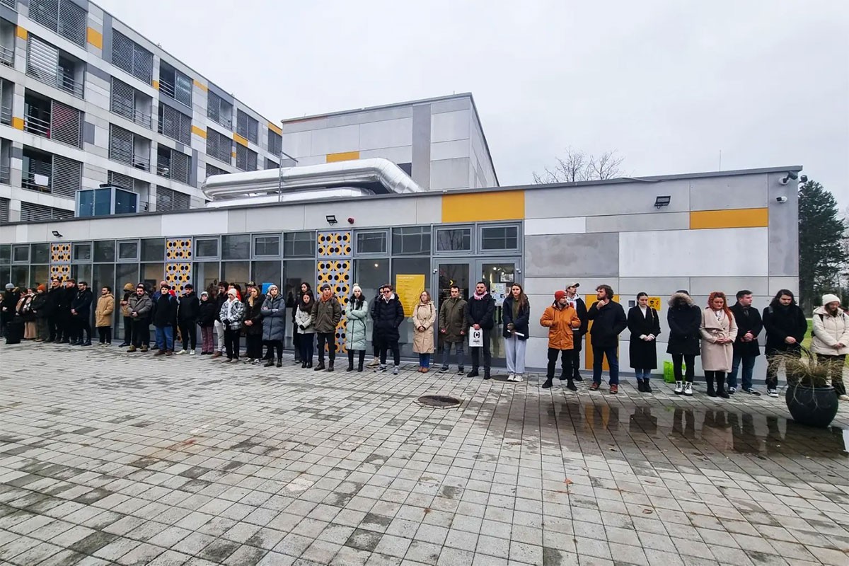 Studenti iz Banjaluke i ovog petka stali uz kolege iz Srbije (VIDEO)