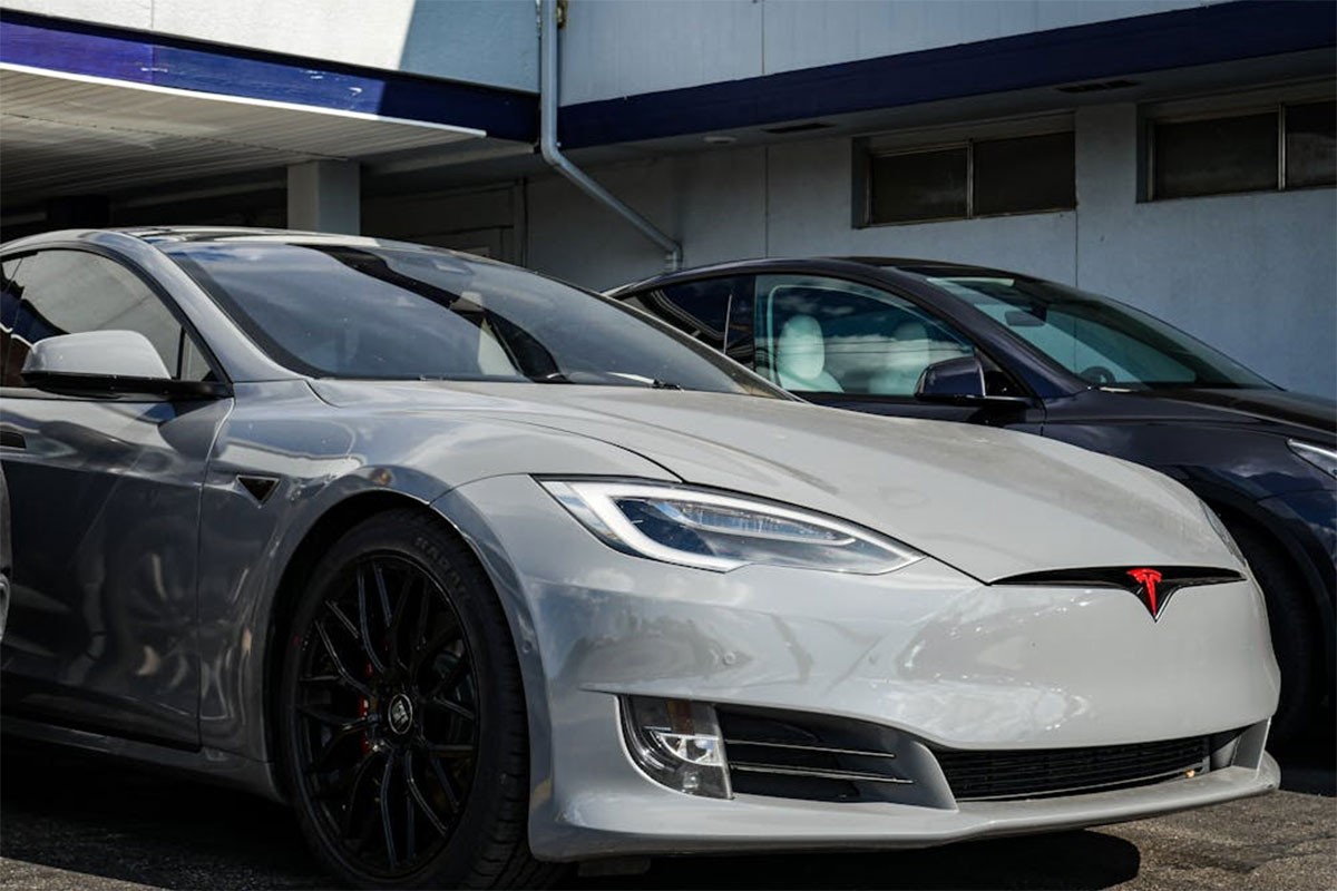 Tesla vrijedi više od svih ostalih zajedno