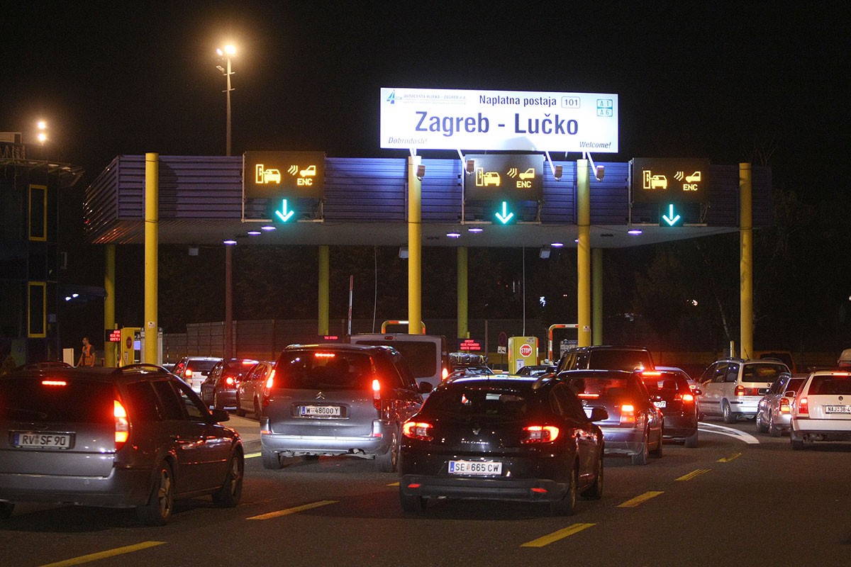 Udes u Hrvatskoj izazvao kolonu dugu 11 kilometara