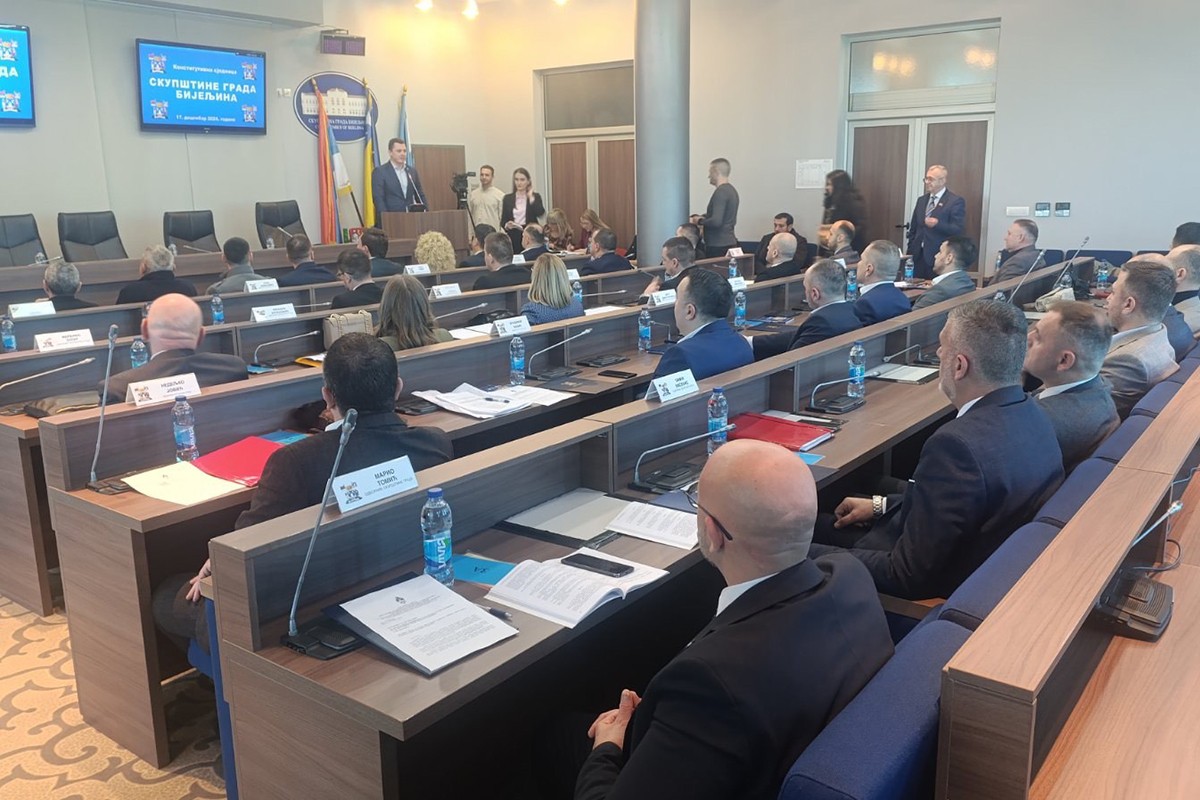 Prekinuta sjednica Skupštine grada Bijeljina, niko nema većinu
