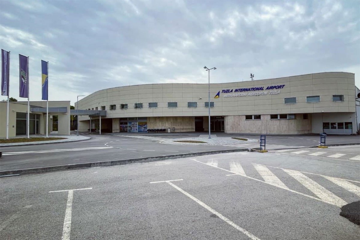 Još milion maraka za unapređenje uslova na Međunarodnom aerodromu Tuzla