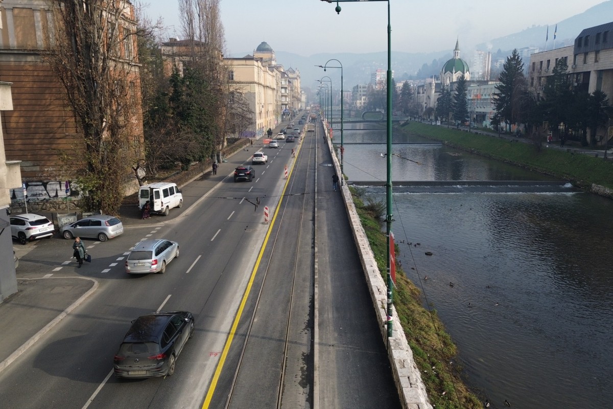 Sutra potpuna obustava saobraćaja u Sarajevu