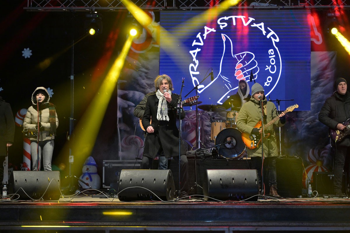 Pop grupa "Prava stvar" slavi pjesme Zdravka Čolića