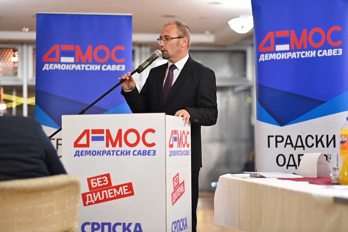 Bosančić: Hitno proglasiti vanredno stanje u Banjaluci zbog snježnih padavina