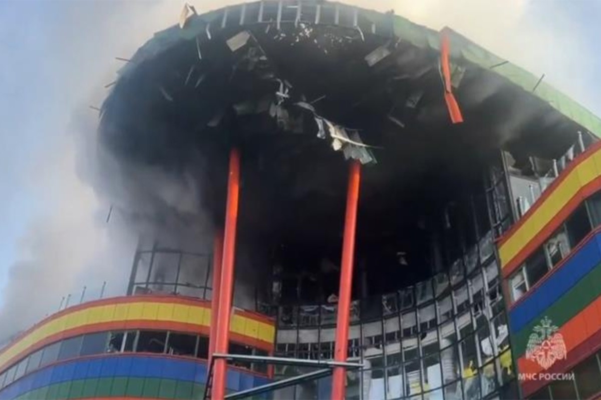 Eksplozija u tržnom centru u Rusiji: Ima mrtvih i povrijeđenih, kulja dim (VIDEO)