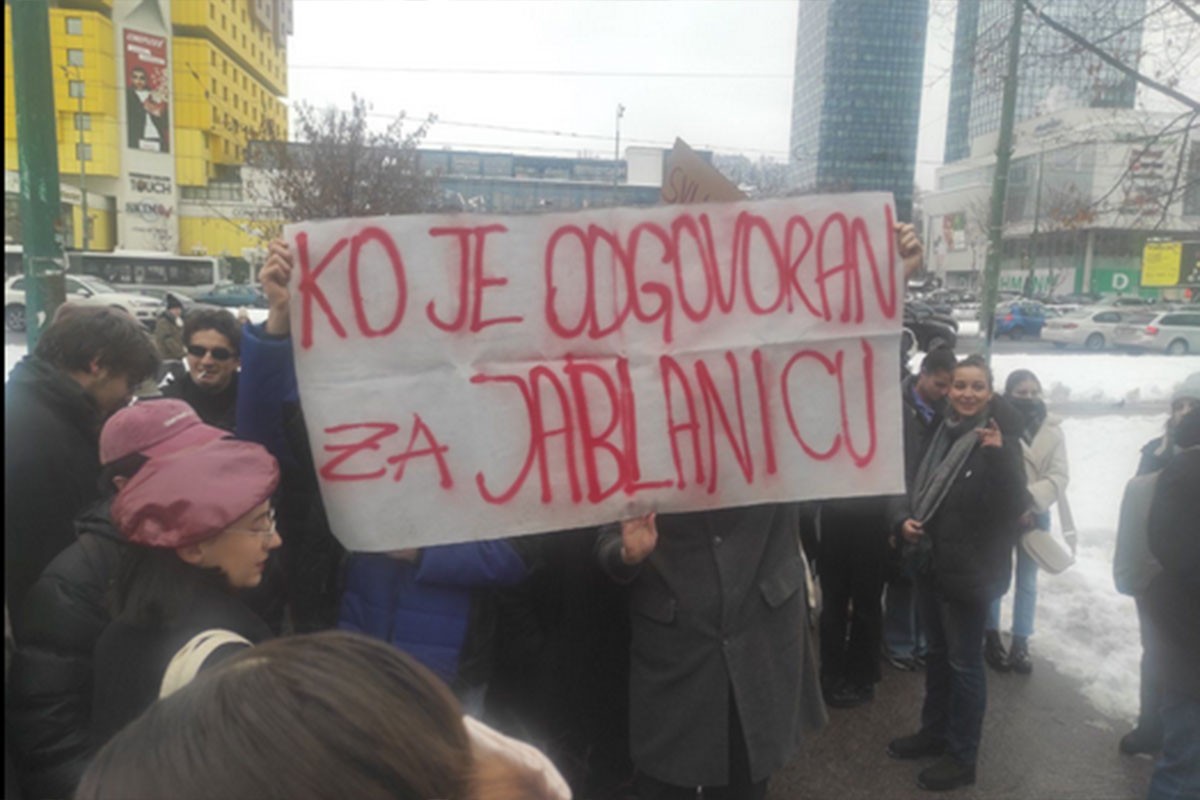 Sarajevski studenti stali uz kolege iz Srbije (VIDEO)