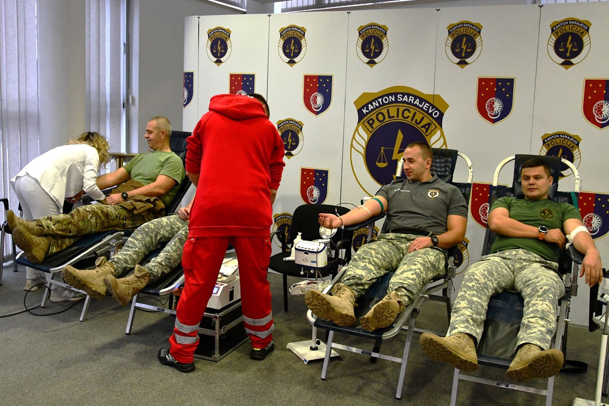 Akcija dobrovoljnog davanja krvi u Upravi policije