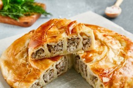 Državljanin BiH prijetio radnici zbog masnog bureka: Biće vam sitno ...