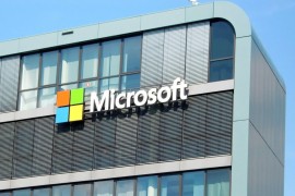 Majkrosoft će potrošiti 80 milijardi dolara na izgradnju centara za ...