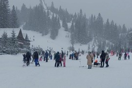 Skijaši okupirali planine
