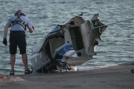 Srušio se avion u Australiji, troje poginulo