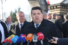 Stevandić: Ničim nećemo da prljamo rođendansku tortu