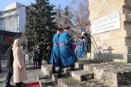 Položen vijenac i cvijeće na Trgu palih boraca NOR-a