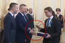 Veliki skandal: Odbio se rukovati sa predsjednikom zbog Ukrajine (VIDEO)