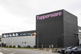 Tupperware zatvara dvije fabrike u Evropi, pogođeno oko 100.000 ljudi