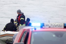 Oglasila se policija: Majku koja je dijete unijela u Savu terete za ...