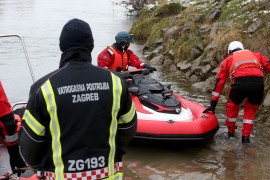 Potraga za djevojčicom koju je majka bacila u Savu se širi