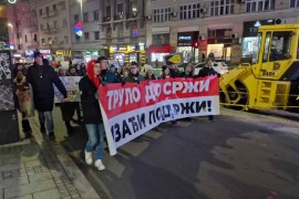 Protest studenata ispred zgrade RTS-a pod parolom “Naše pravo da ...