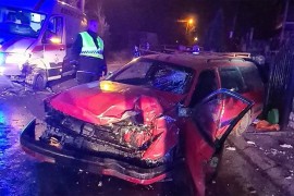 Težak udes: Automobil udario u sanitetsko vozilo