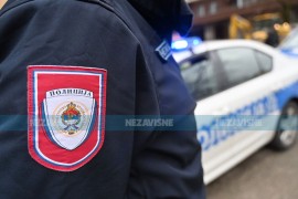 Nakon dojave o bombama: Policija pregleda banjalučke škole, zatvoren ...