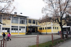 Počinje nastava: Policija pregledala banjalučku školu "Sveti Sava"