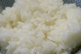 Riža na maslacu: Savršen prilog uz meso ili ribu