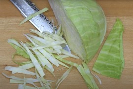 Evo u čemu griješite kada siječete kupus, a nije ni renda, ni nož