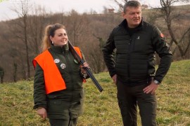 Najveća šakalijada u BiH: Predator na nišanu Jasmine Marjanović ...