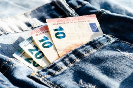 Uhapšen zbog falsifikovanog novca: Prostitutka otkrila "lažnjake"
