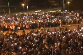 Studentska blokada Autokomande traje satima: Hor izveo tri himne (VIDEO)