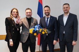 Ministri iz Srpske Konakoviću će pokloniti igračku bager
