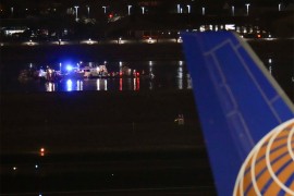 Nakon tragedije u Vašingtonu iz rijeke izvučeno najmanje 30 tijela