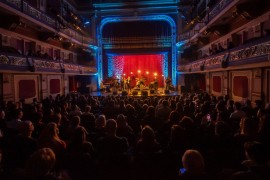 Spektakularan koncert benda "Balkan Zoo & Nina Ćorić" u Sarajevu
