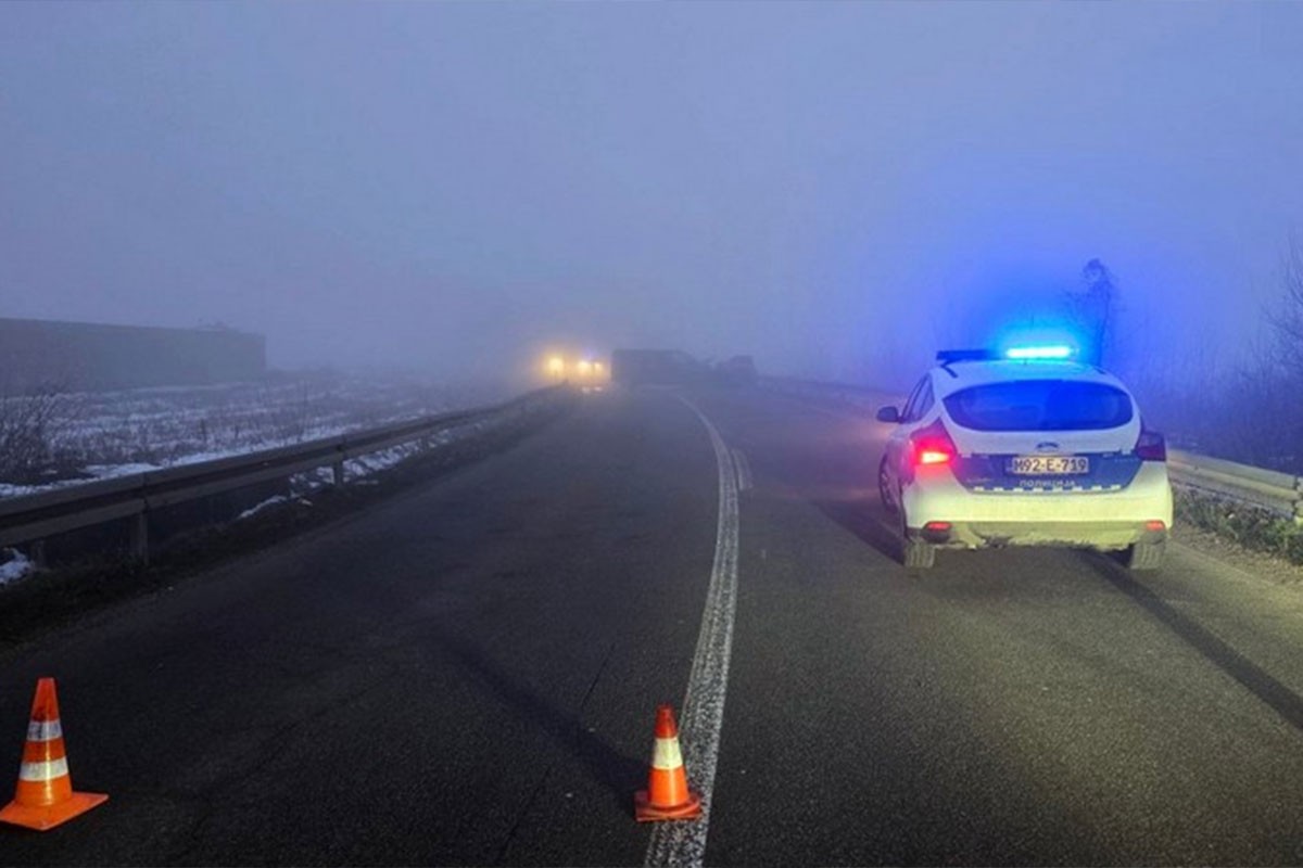Objavljeni detalji sudara tri vozila kod Bijeljine: Među povrijeđenima i trudnica