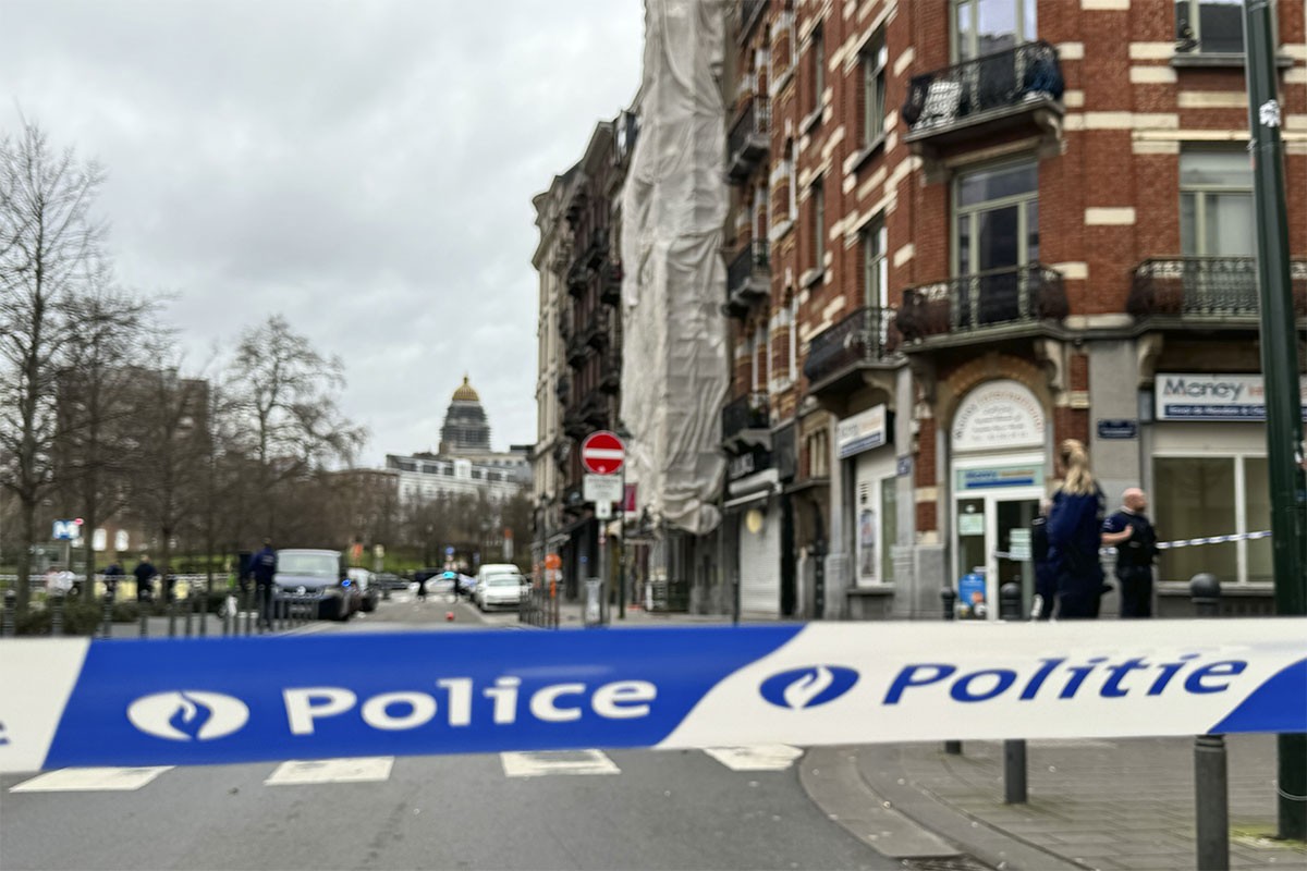 Drama u Belgiji: Naoružan pokušao da upadne u rezidenciju premijera