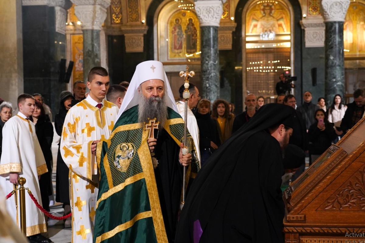 Patrijarh Porfirije predvodio božićnu liturgiju: Ukazao na patnju na KIM-u