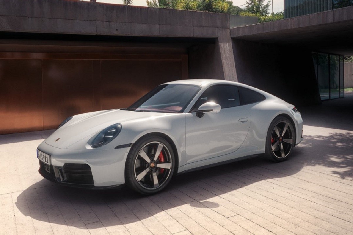 U ponudi novi Porsche 911 Carrera S