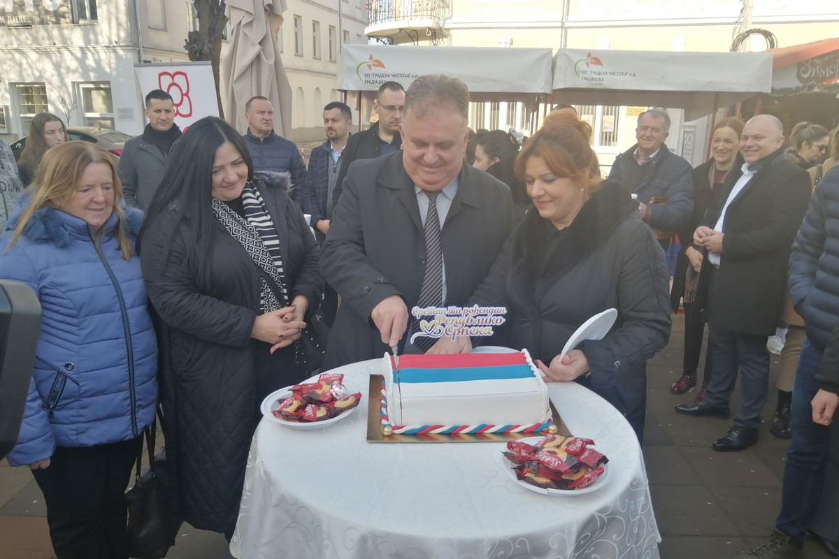 Torta za rođendan Republike Srpske
