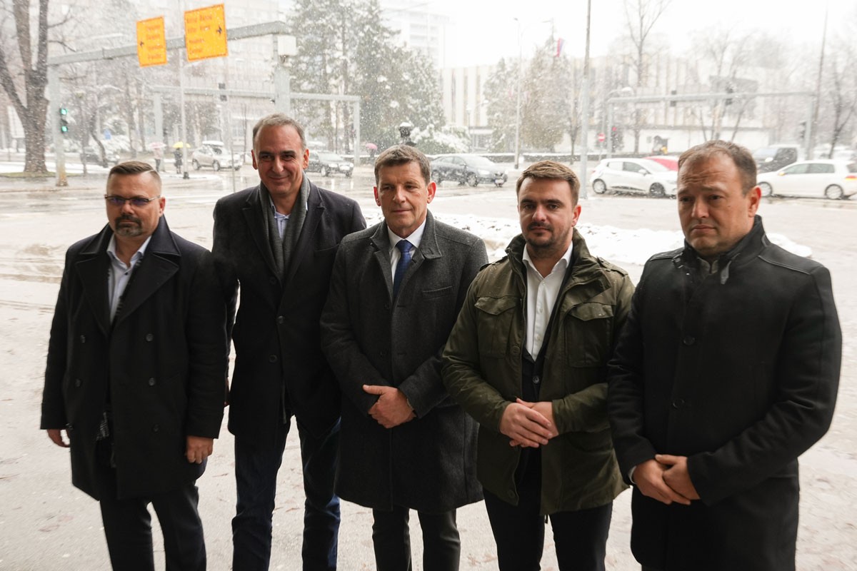 Zajednica utemeljitelja HDZ-a: Milanović nedostojan dužnosti predsjednika